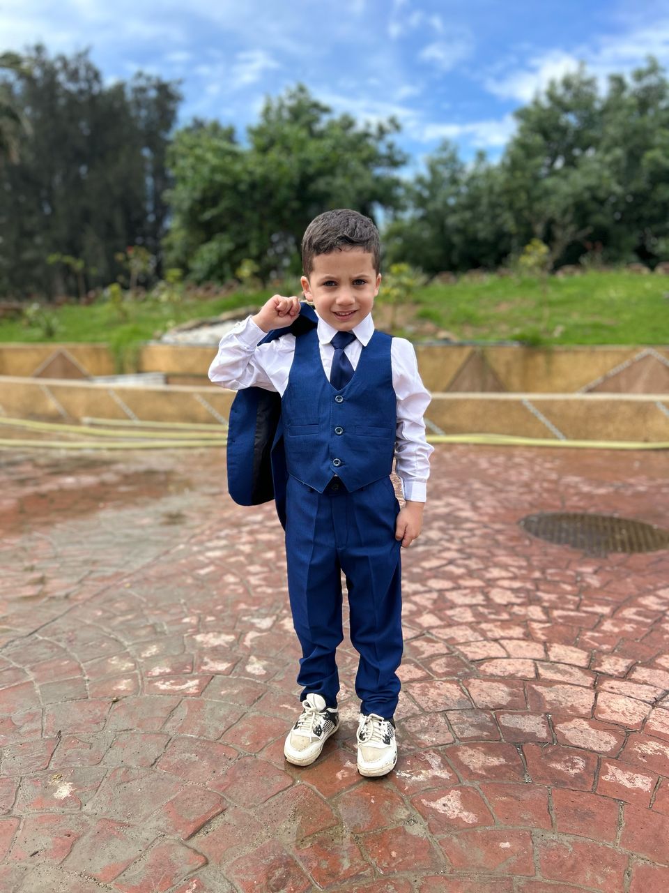 Le Petit Élégant – Costume classique de Luxe pour Garçon